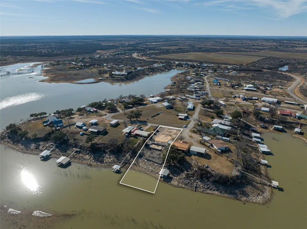 2166 County Road 215 Breckenridge, TX 76424