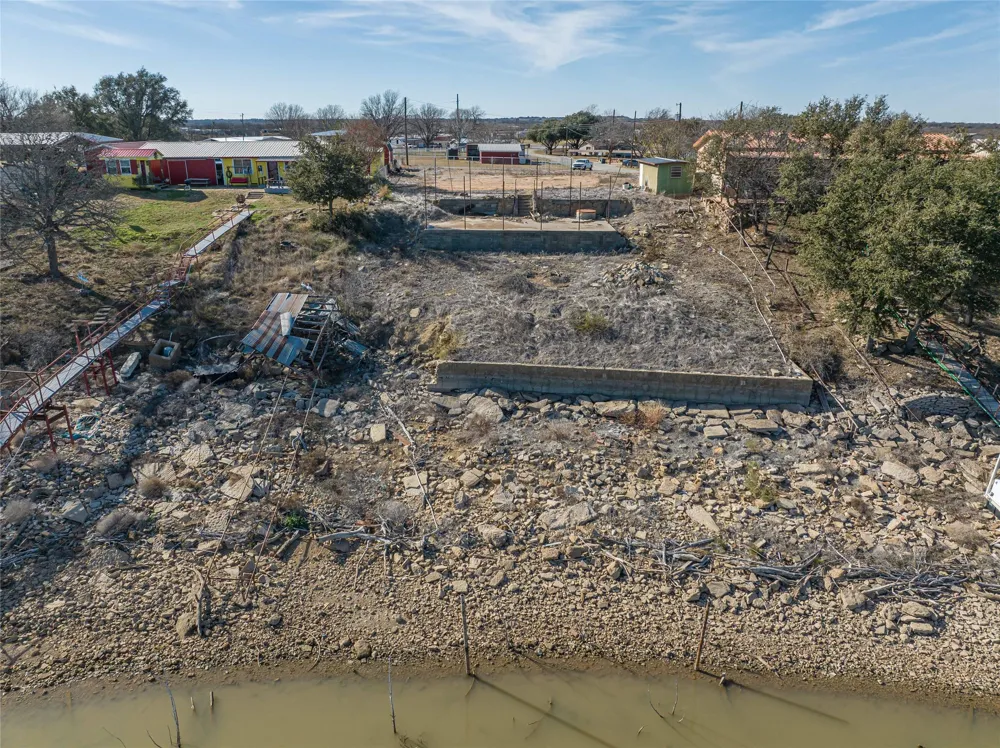 2166 County Road 215 Breckenridge, TX 76424