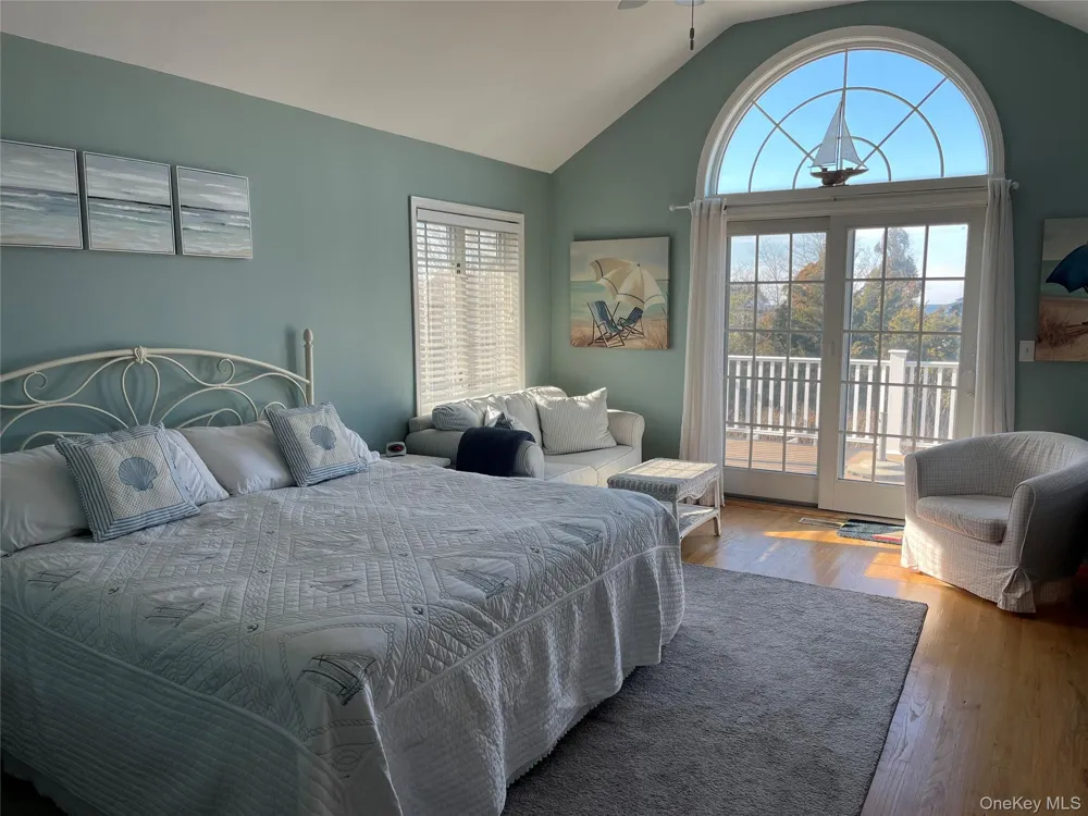 270 Sea Drive Southold, NY 11971