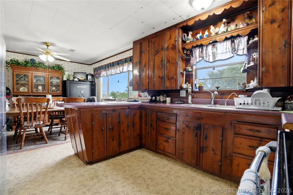 449315 Hwy 100 Vian, OK 74962