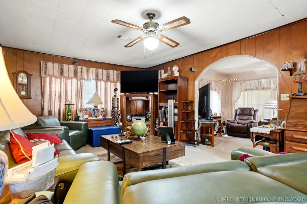 449315 Hwy 100 Vian, OK 74962