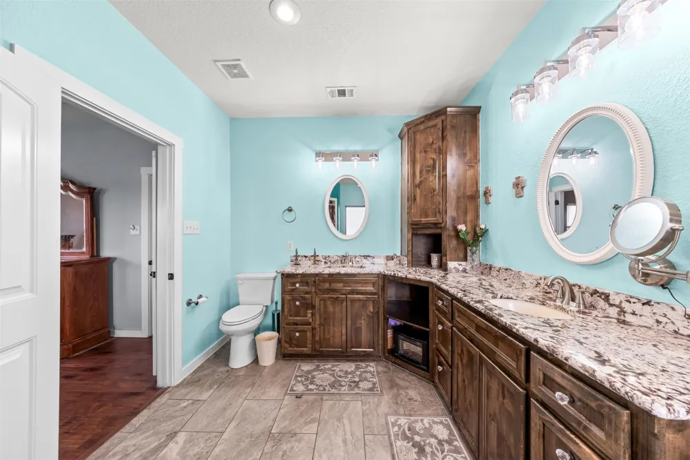 452 County Road 470 Chilton, TX 76632