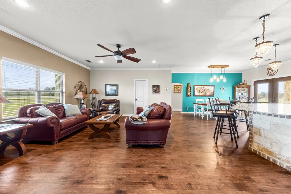 452 County Road 470 Chilton, TX 76632