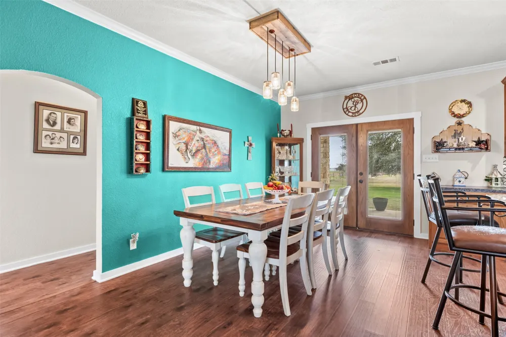452 County Road 470 Chilton, TX 76632