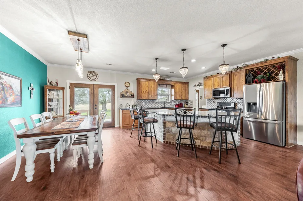 452 County Road 470 Chilton, TX 76632