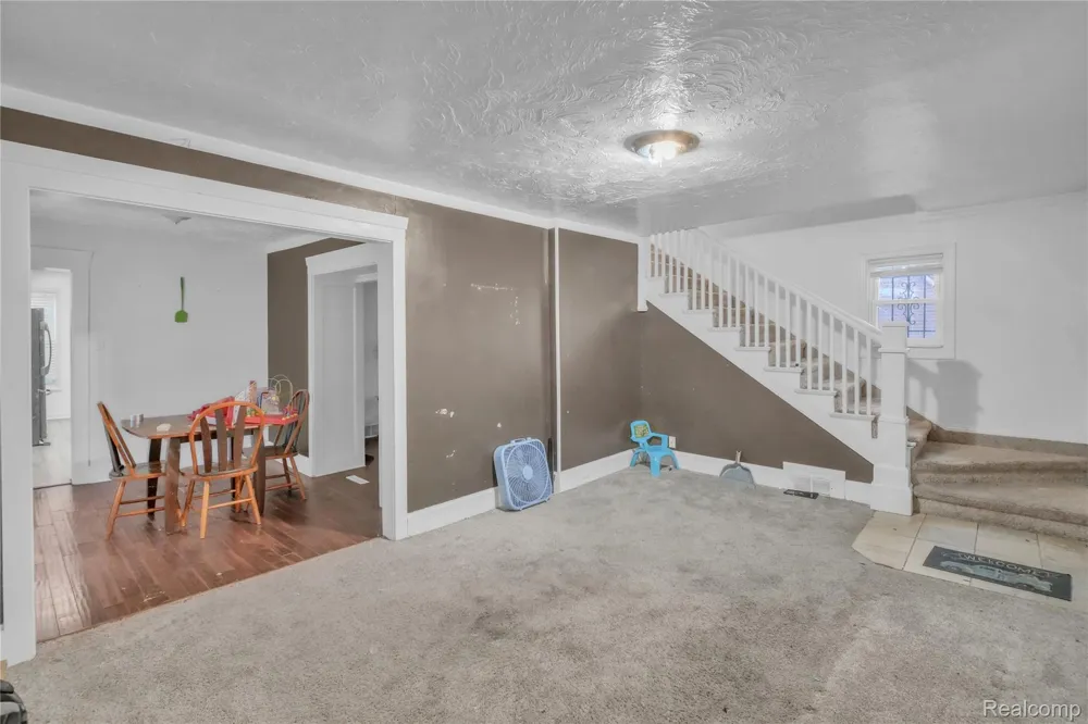 113 S Mason Street Saginaw City, MI 48602
