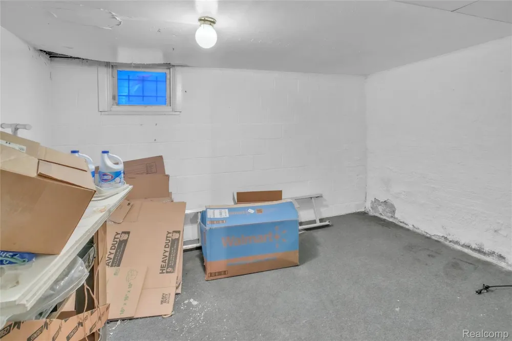 113 S Mason Street Saginaw City, MI 48602