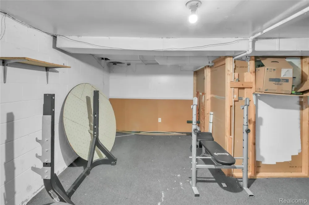 113 S Mason Street Saginaw City, MI 48602