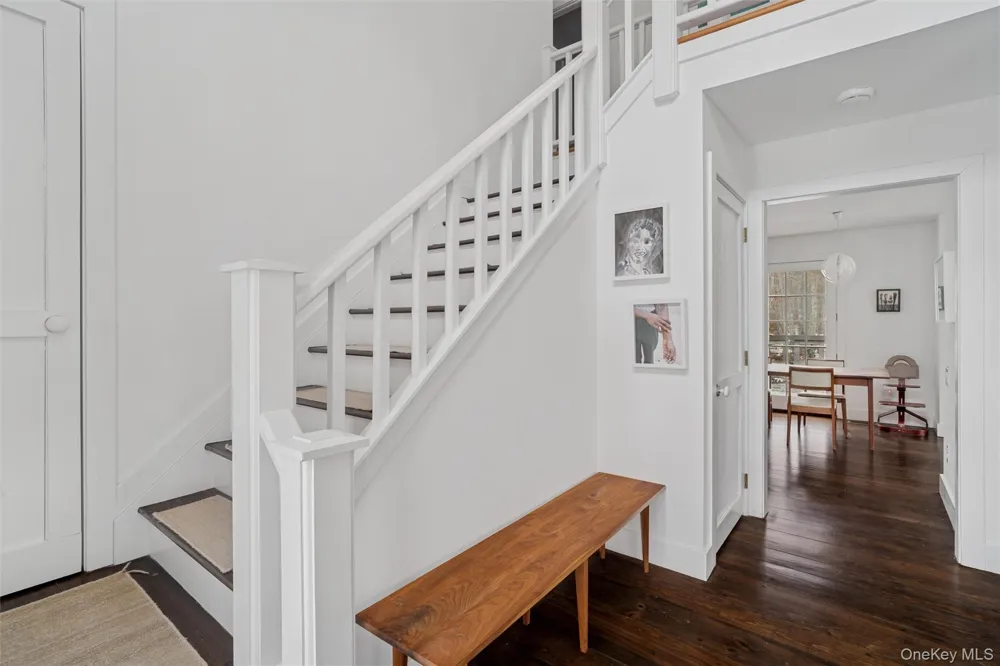 1008 Middle Line Hwy Sag Harbor, NY 11963