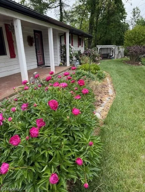 344 Knollwood Drive Wilkesboro, NC 28697