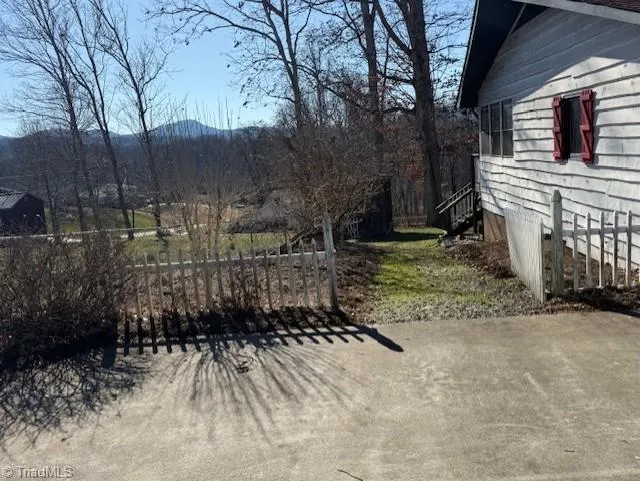 344 Knollwood Drive Wilkesboro, NC 28697