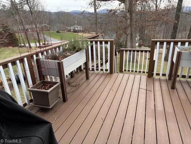 344 Knollwood Drive Wilkesboro, NC 28697