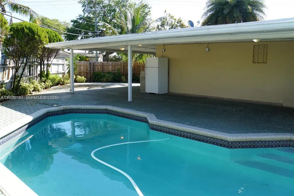 4361 SW 49th Ct Dania Beach, FL 33314