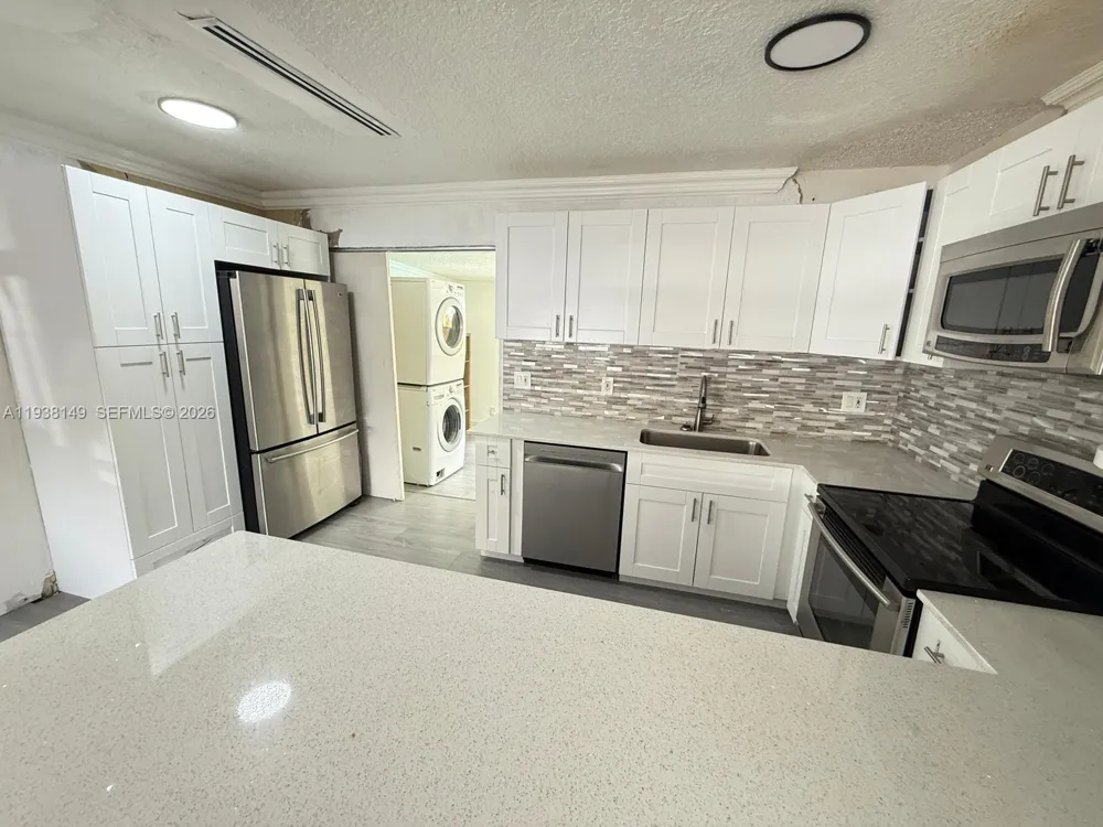 4361 SW 49th Ct Dania Beach, FL 33314