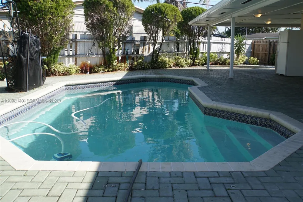 4361 SW 49th Ct Dania Beach, FL 33314