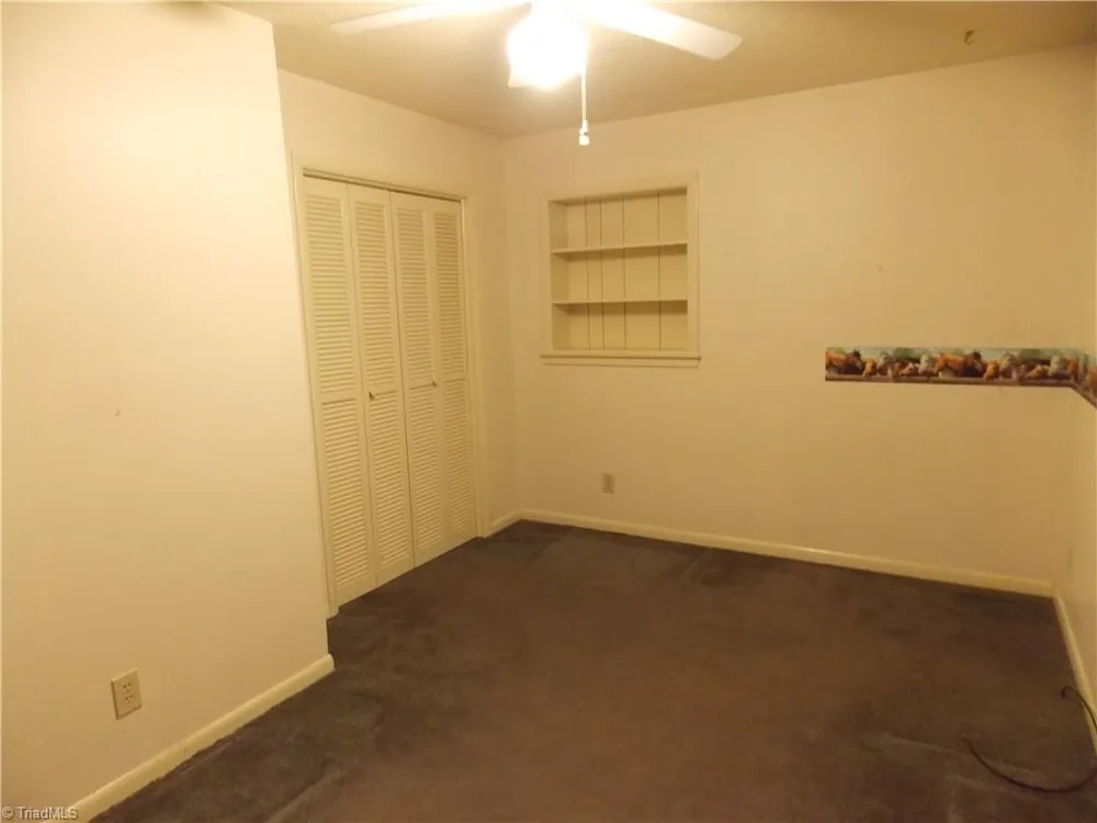 1004 Hillcroft Road Browns Summit, NC 27214