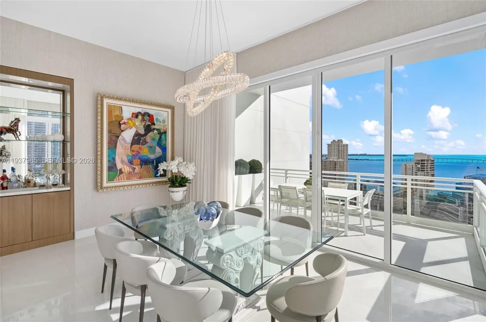 900 Brickell Key Blvd #2004 Miami, FL 33131