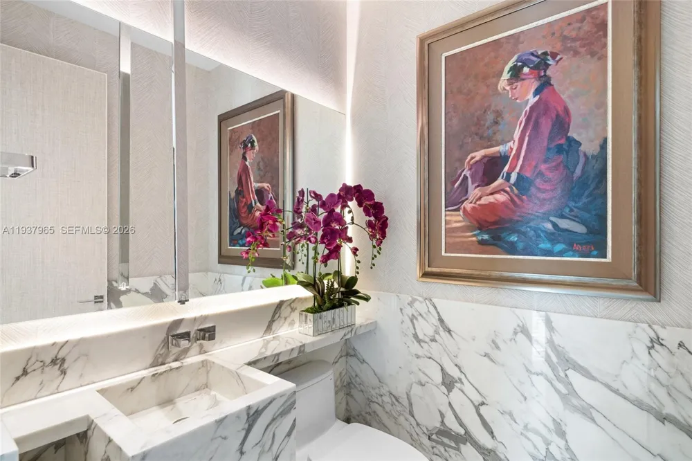900 Brickell Key Blvd #2004 Miami, FL 33131