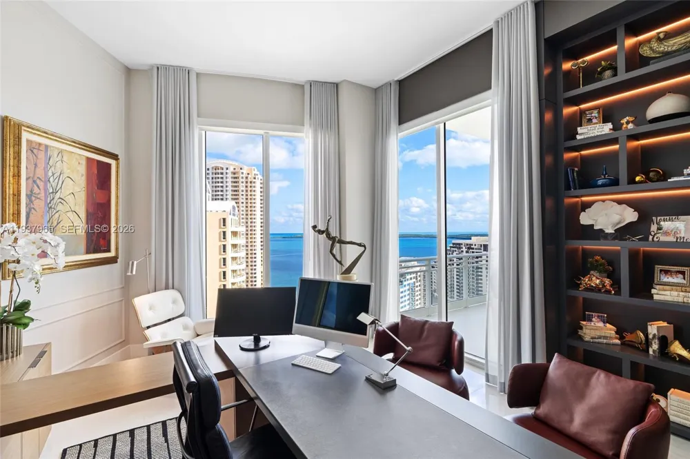 900 Brickell Key Blvd #2004 Miami, FL 33131