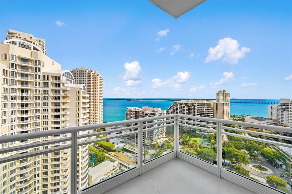 900 Brickell Key Blvd #2004 Miami, FL 33131