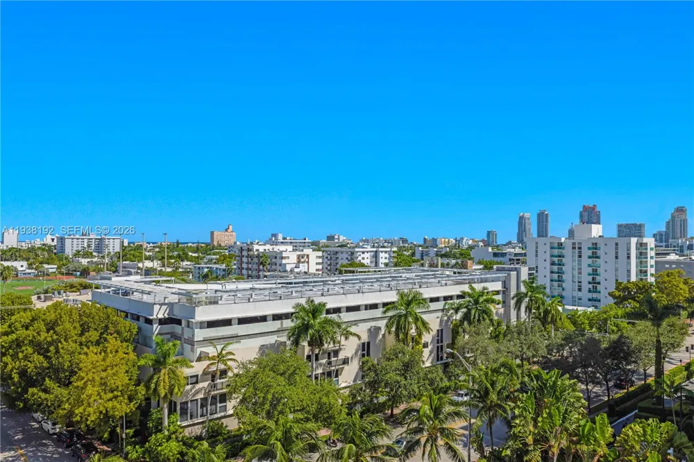 1200 West Ave #811 Miami Beach, FL 33139