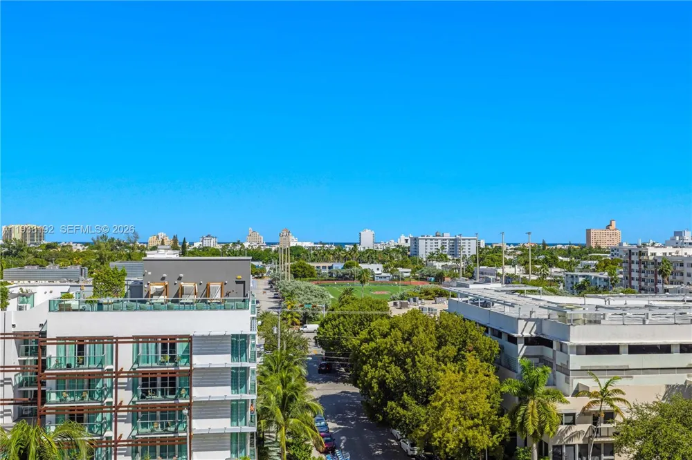 1200 West Ave #811 Miami Beach, FL 33139
