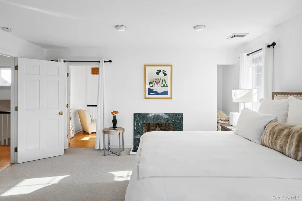 87 Gould Street East Hampton, NY 11937