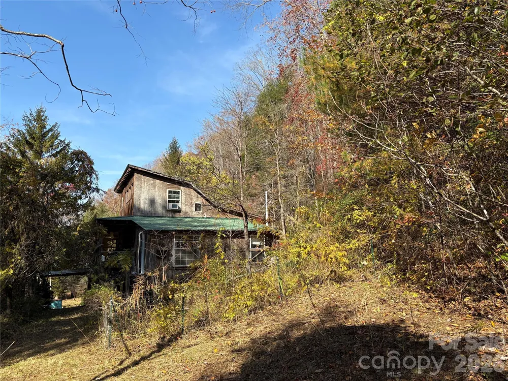 276 Cedar Creek Road Black Mountain, NC 28711