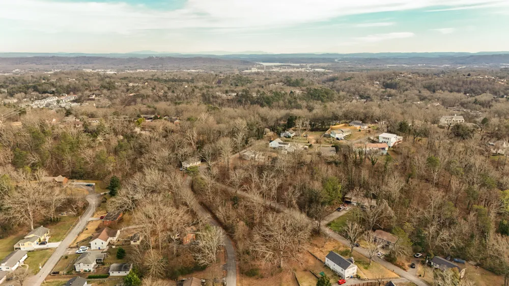 Orlando Dr. Red Bank, TN 37415