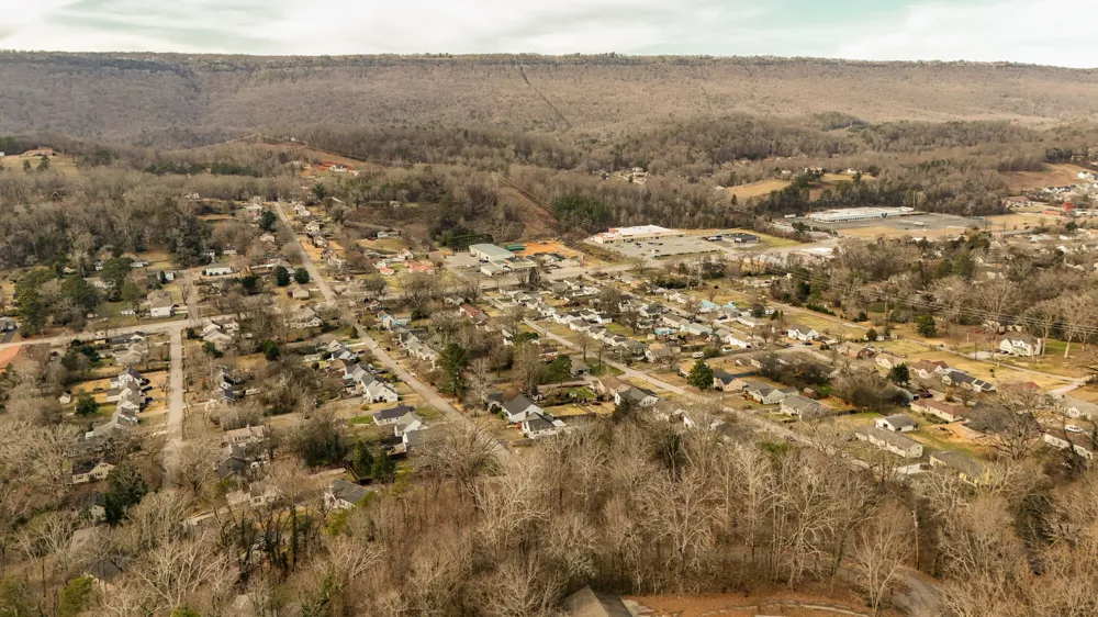 Orlando Dr. Red Bank, TN 37415