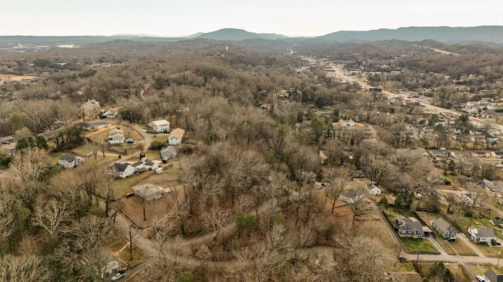 Orlando Dr. Red Bank, TN 37415