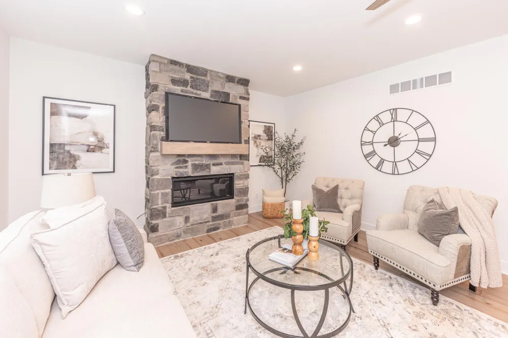 7034 Black Cherry Lane Saline, MI 48176