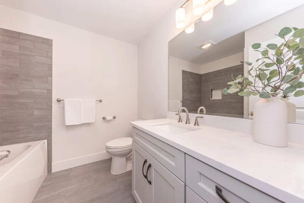 7034 Black Cherry Lane Saline, MI 48176