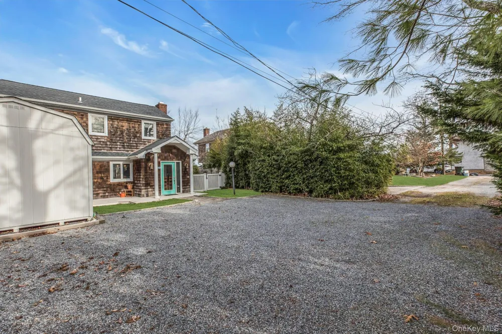 53 W End Avenue East Quogue, NY 11942