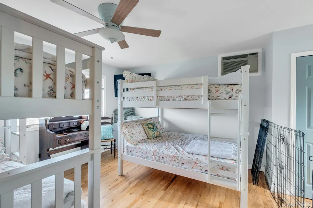 53 W End Avenue East Quogue, NY 11942