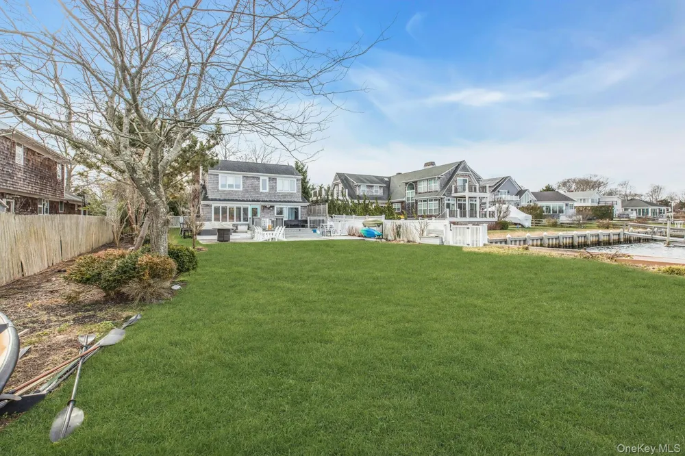 53 W End Avenue East Quogue, NY 11942