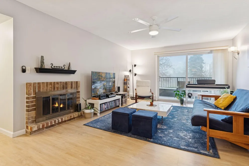 2210 Midland Grove Road #209