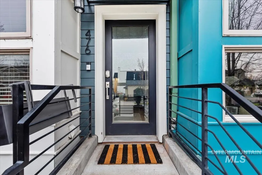 476 E Thurman Mill Street