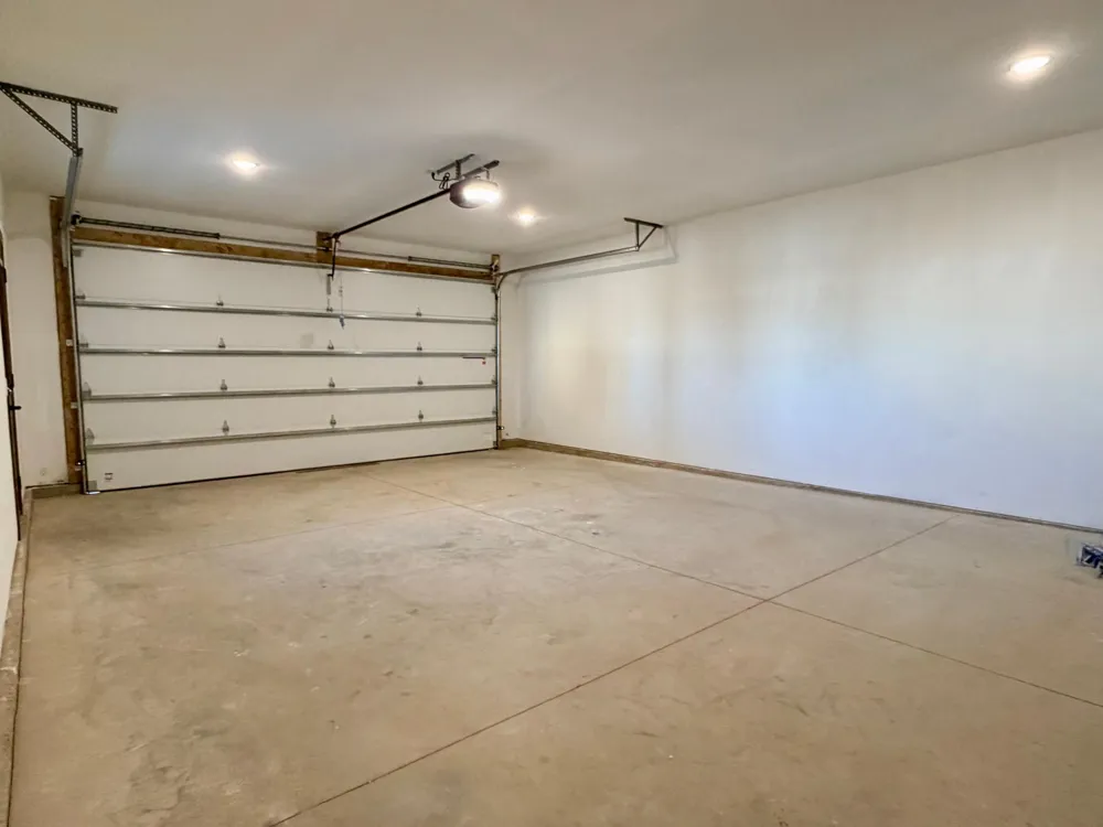 2555 Sutherland Dr Worthington, MN 56187