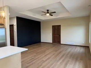 2555 Sutherland Dr Worthington, MN 56187