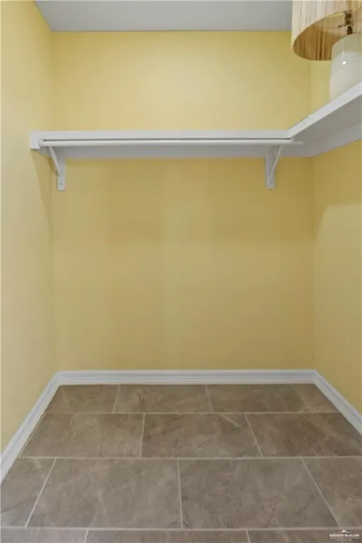 1408 E Karen Drive #B Alton, TX 78573
