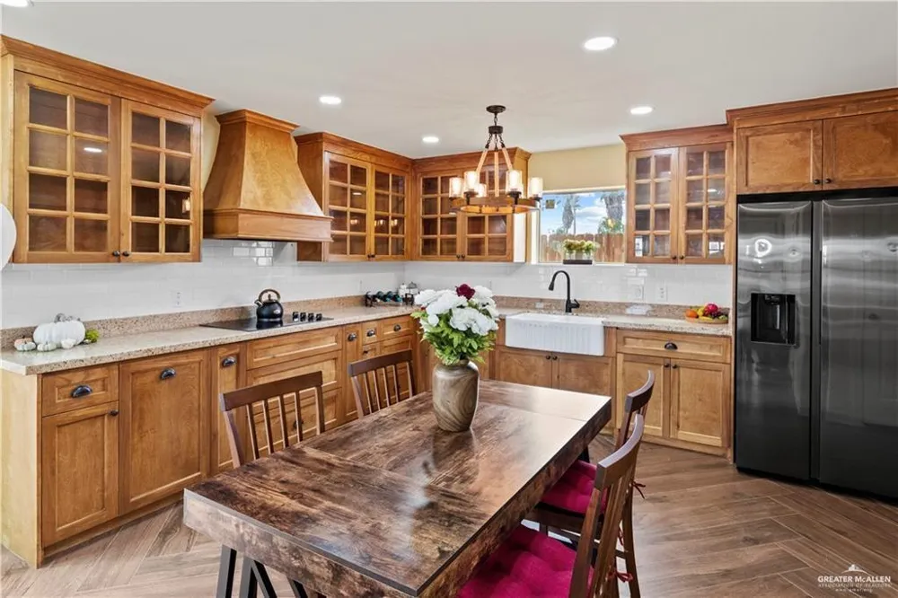 1408 E Karen Drive #B Alton, TX 78573