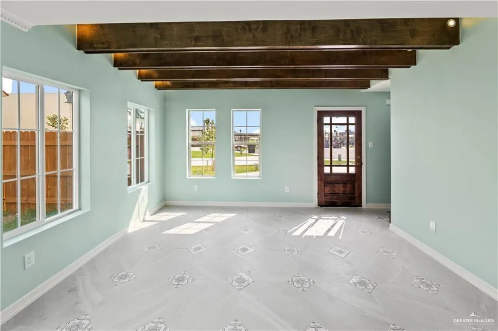 1401 E Karen Drive #B Alton, TX 78573