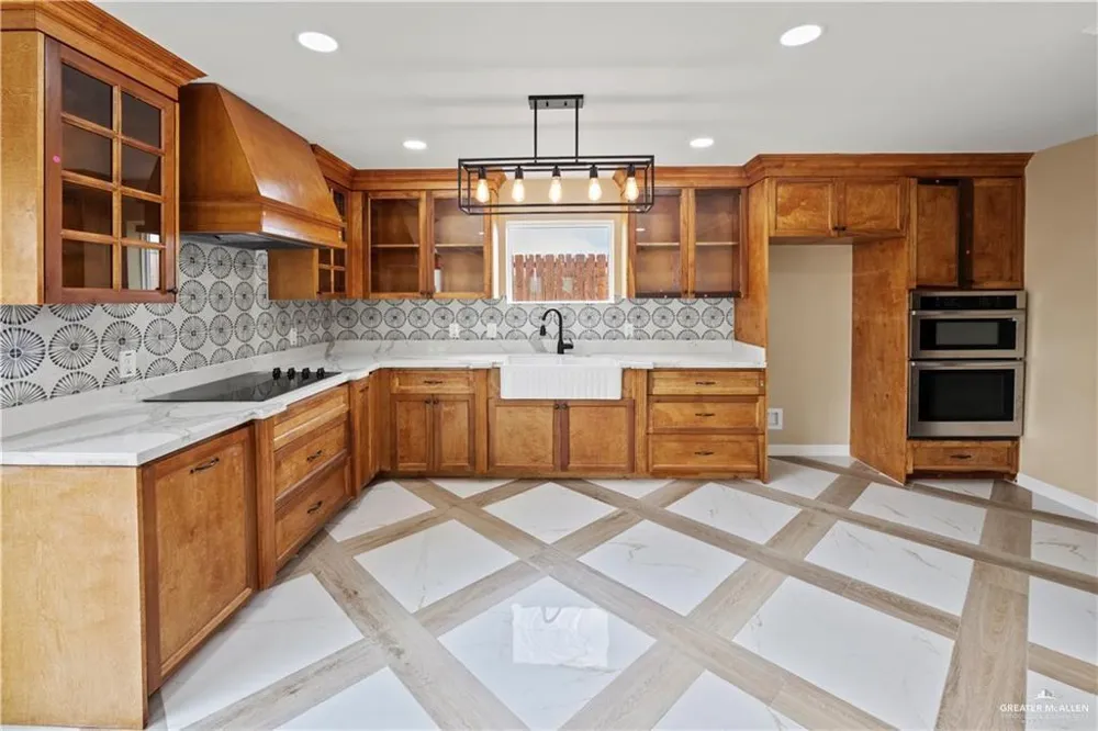 1405 E Karen Drive #A Alton, TX 78573