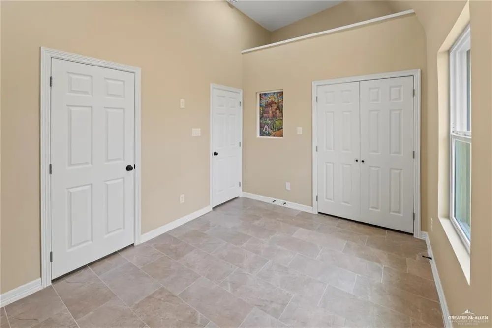 1405 E Karen Drive #A Alton, TX 78573
