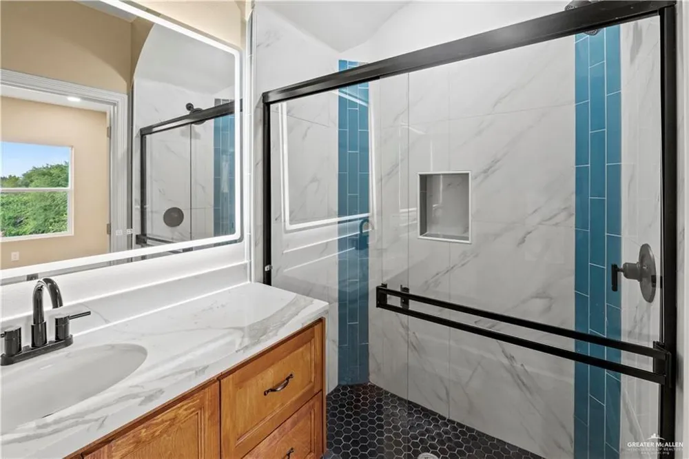 1405 E Karen Drive #A Alton, TX 78573