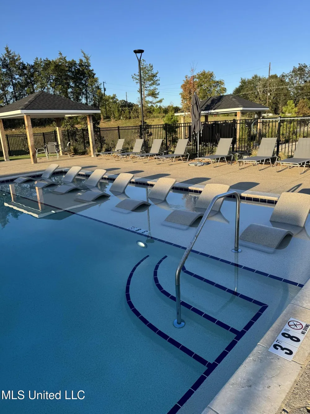 74 Harvest Dance Drive Byhalia, MS 38611