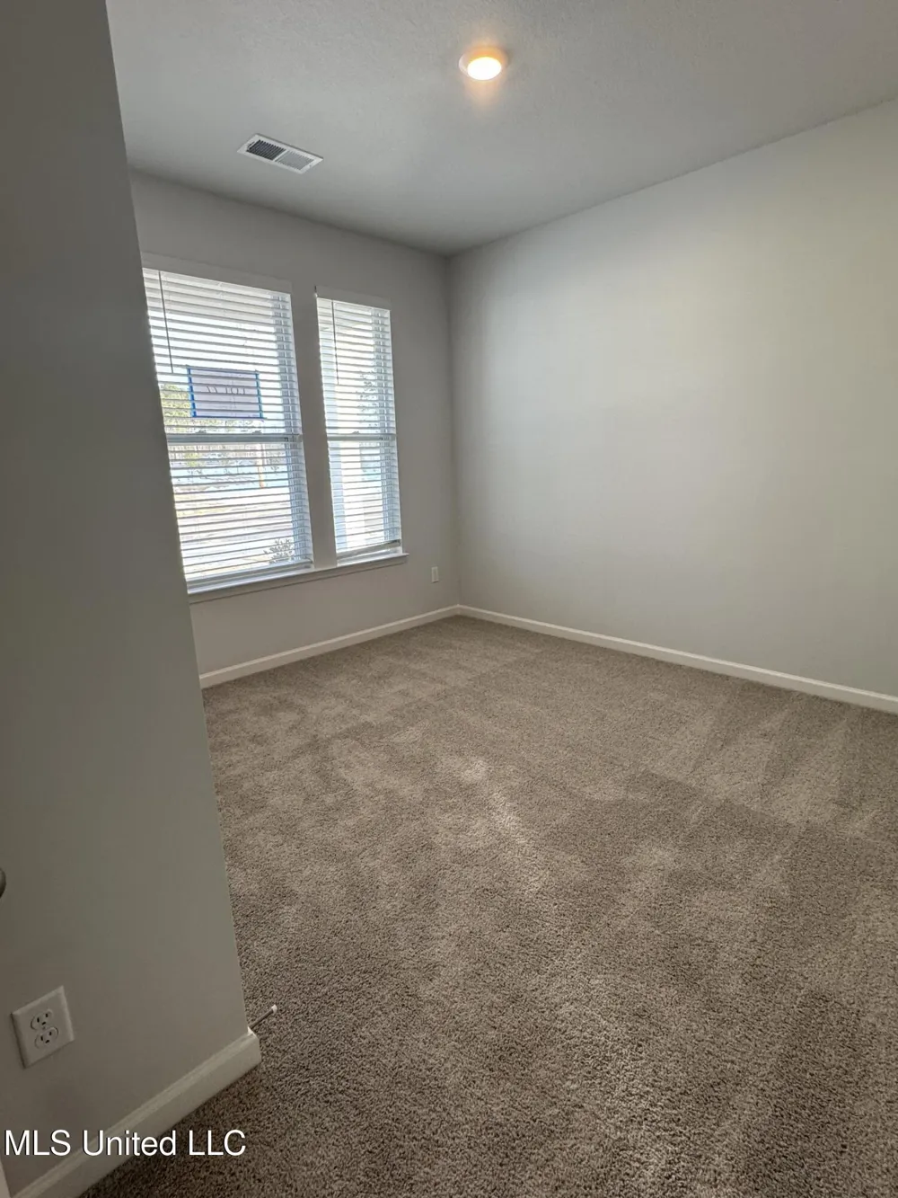 74 Harvest Dance Drive Byhalia, MS 38611