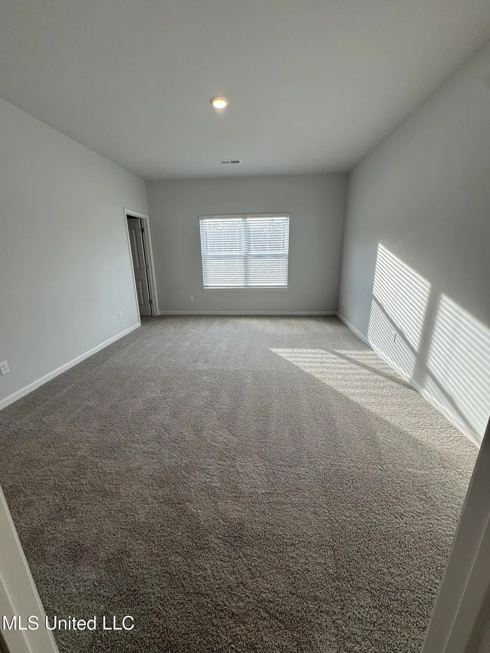 74 Harvest Dance Drive Byhalia, MS 38611