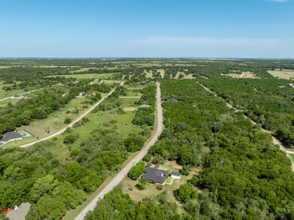 12187 Rolling Oaks Drive Whitney, TX 76692